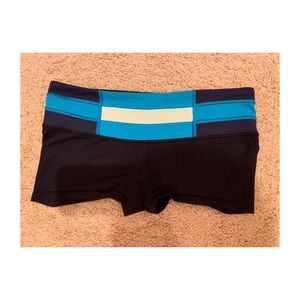 Lululemon Reversible Groove Spandex Shorts